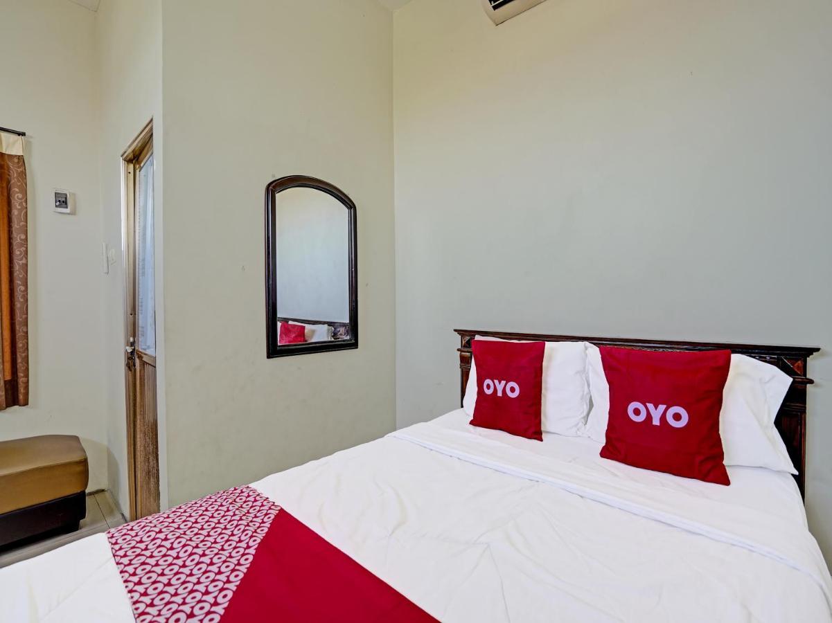 Готель Oyo 91587 Griya Buah De5 Syariah Сідоарджо Екстер'єр фото